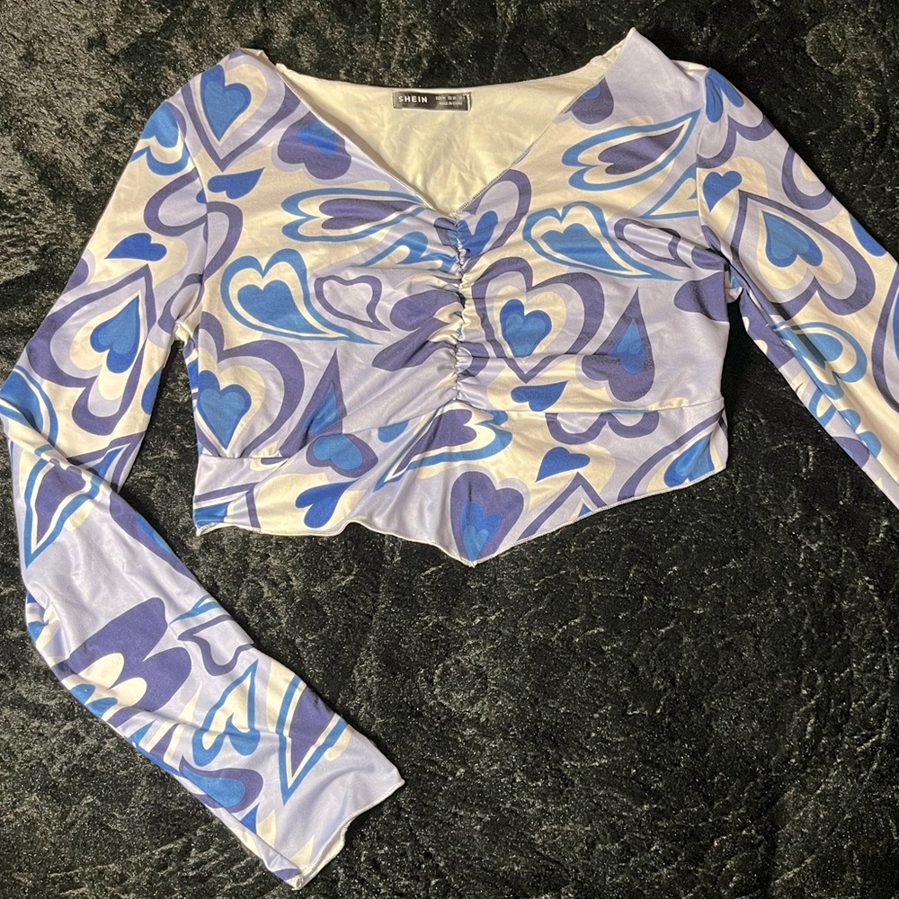 Cropped long sleeve!